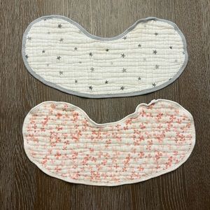 Aden + Anais burpy bib 100% cotton Muslin, set of 2